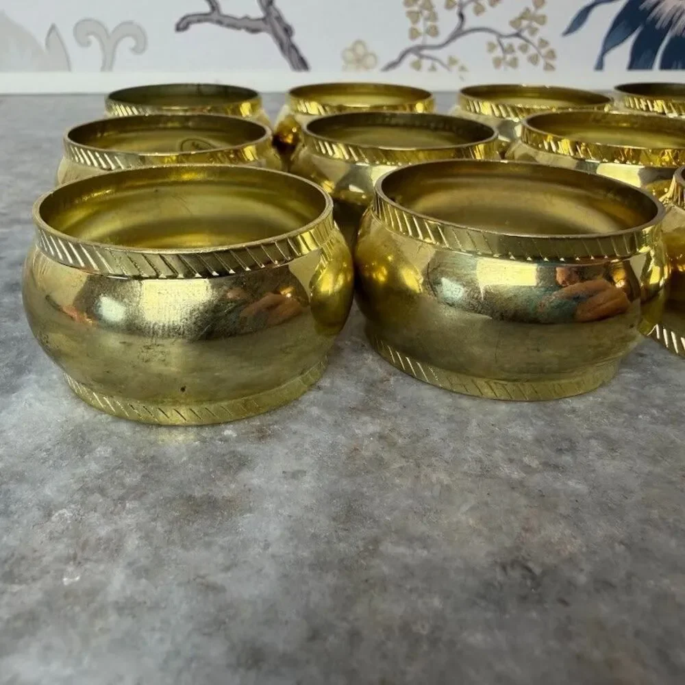 Set of 12 Vintage Polished Brass Napkin Rings with Gadroon Twisted Rope Edge